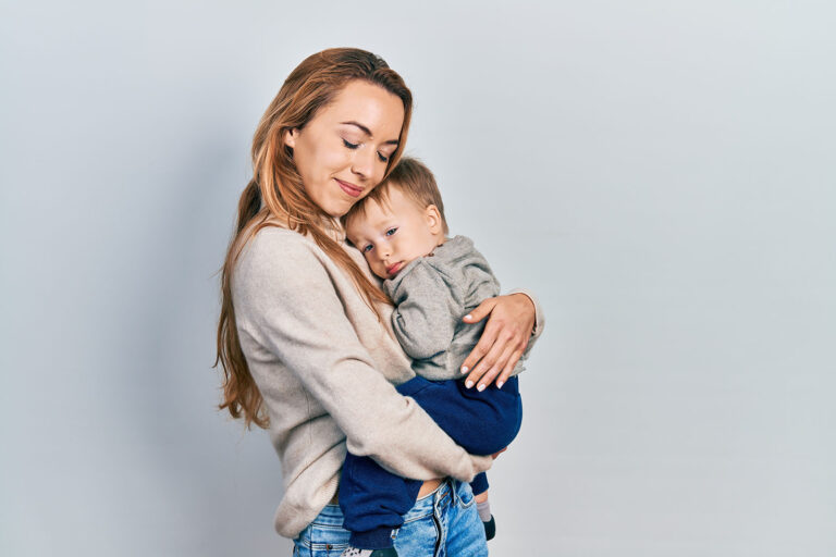 Kultapalat-hoidossa vastassa on tuttu syli ja hoiva